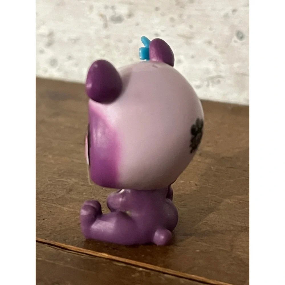 Littlest Pet Shop LPS #3557 Purple Penny Ling Panda Pink Eyes Blue Flower - Picture 4 of 5